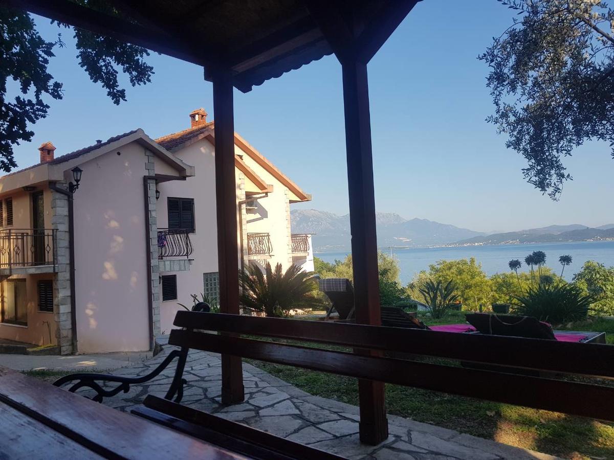 Apartments And Bungalows Mimoza Baosici Herceg Novi Esterno foto