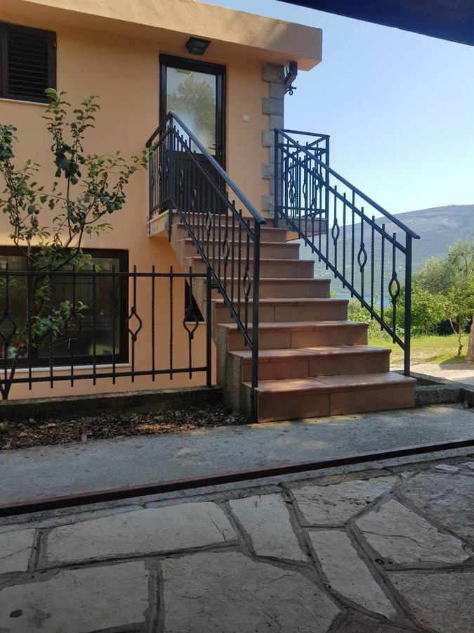 Apartments And Bungalows Mimoza Baosici Herceg Novi Esterno foto
